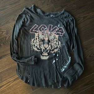 Chaser long sleeve tee